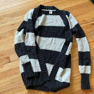 Soft cardigan! Navy blue and grey stripes.